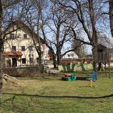 Gasthof Zur Post 2*