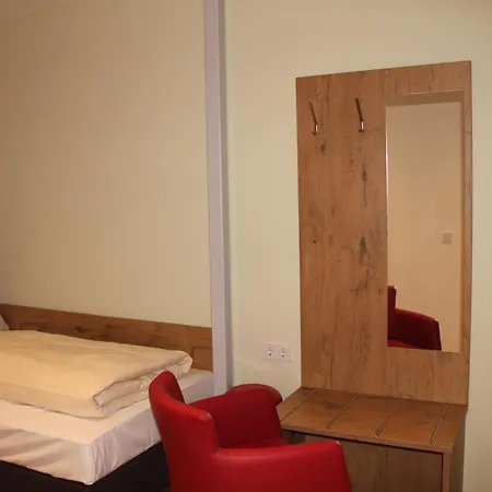 Zur Post Guest house Schwabhausen bei Dachau